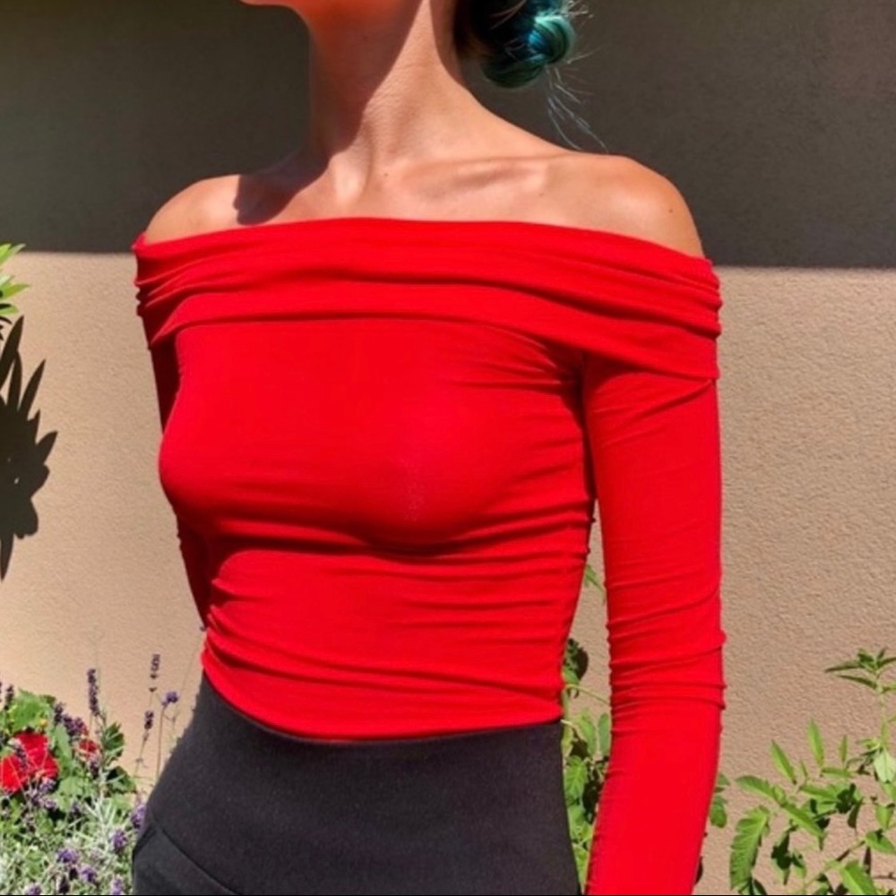 Aritzia red long sleeve top